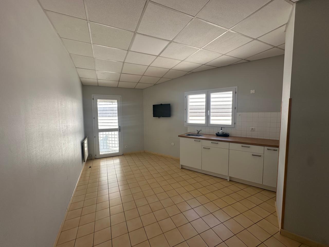 Location local d'activité La Ville aux Dames Indre-et-Loire OLACT2642519 10