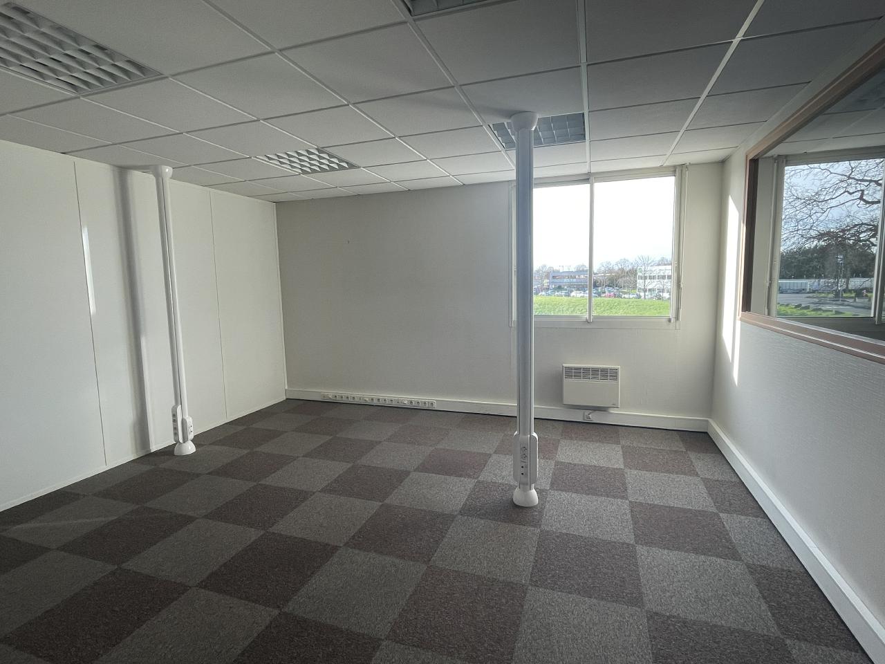 Location bureau Chantepie Ille-et-Vilaine OLBUR2112789 4