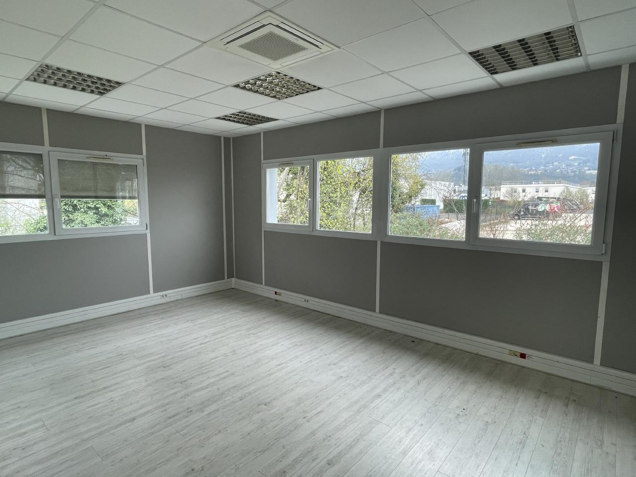 Location bureau Montbonnot-Saint-Martin Isère OLBUR2202185 6