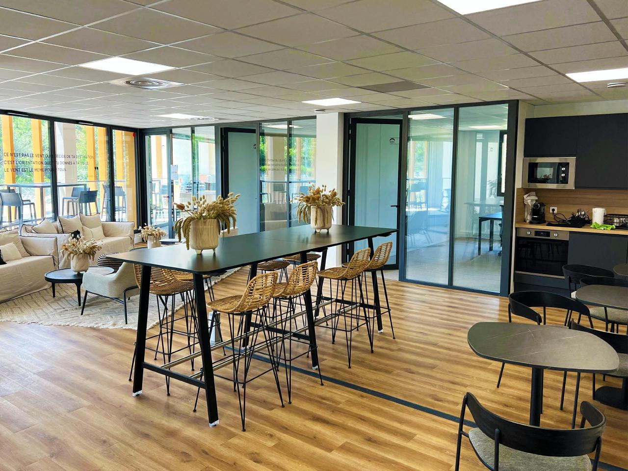Location coworking Aix-en-Provence Bouches-du-Rhône OLBUR2314355 19