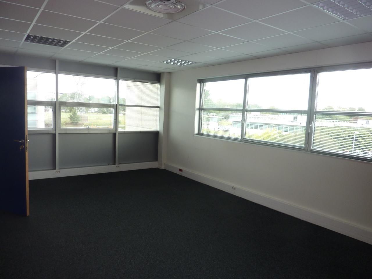 Location bureau Pessac Gironde OLBUR2425703 8