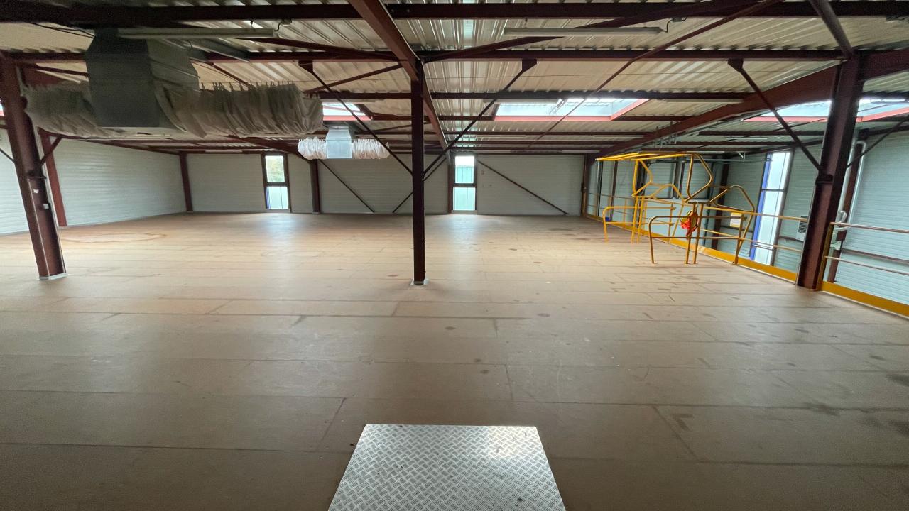 Location local d'activité Saint-Germain-de-la-Grange Yvelines OLACT2427123 7