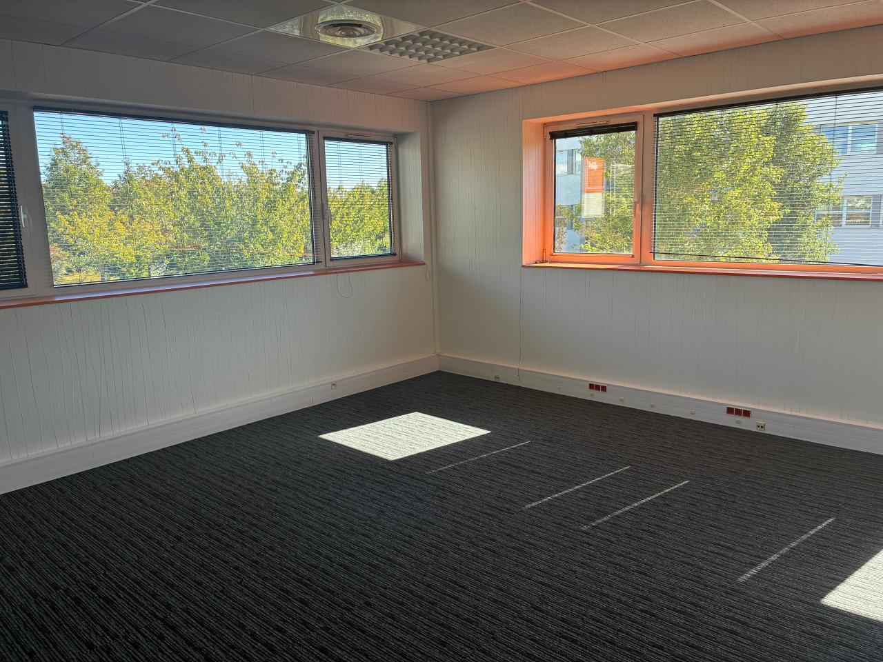 Location bureau Rennes Ille-et-Vilaine OLBUR2427414 1