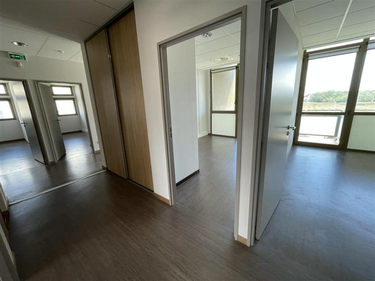 Location bureau Mauguio Hérault OLBUR2311748 3