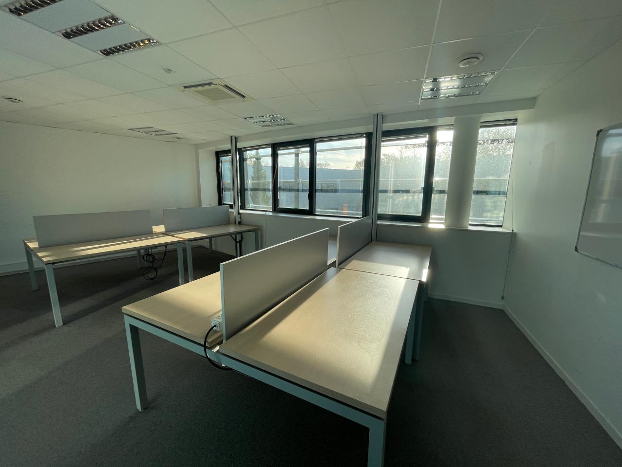 Location bureau Saint-Jacques-de-la-Lande Ille-et-Vilaine OLBUR2537482 10