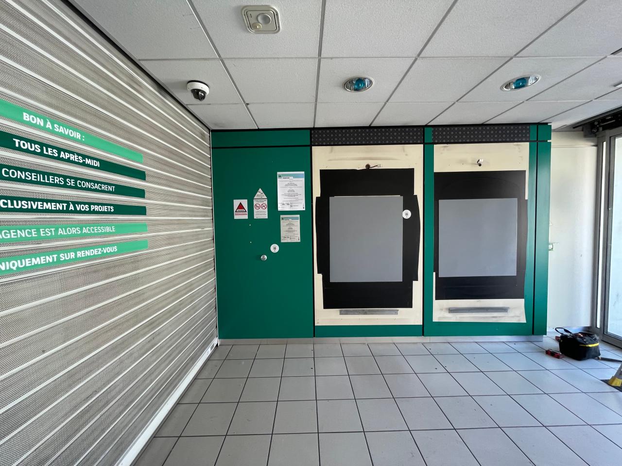 Vente commerce Buc Yvelines OVCOM2537290 3