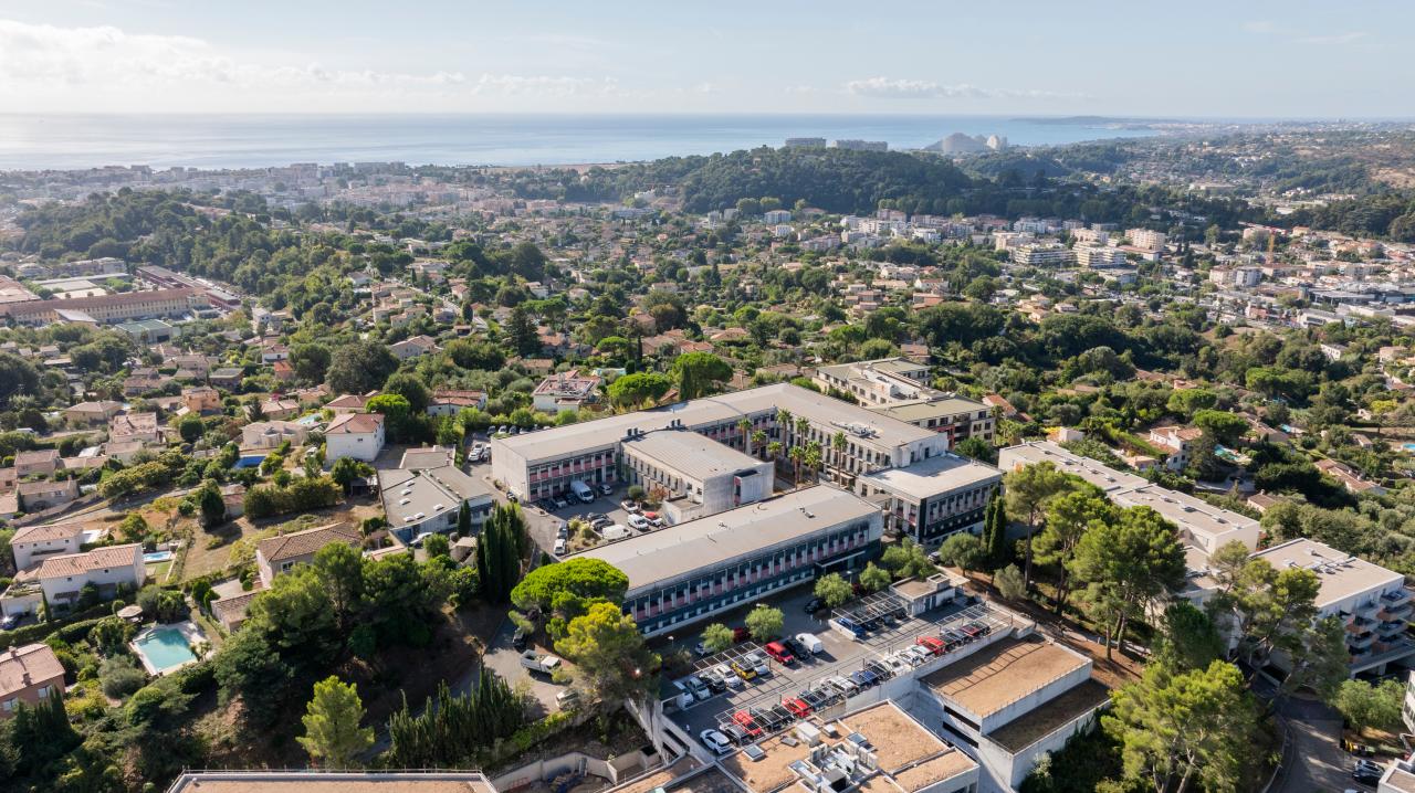 Location bureau Cagnes-sur-Mer Alpes-Maritimes OLBUR2530573 2