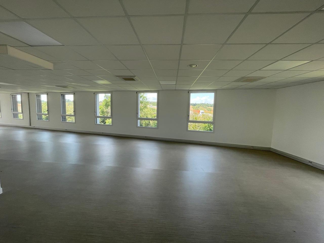 Location bureau Fontaine-lès-Dijon Côte-d'Or OLBUR2424471 8