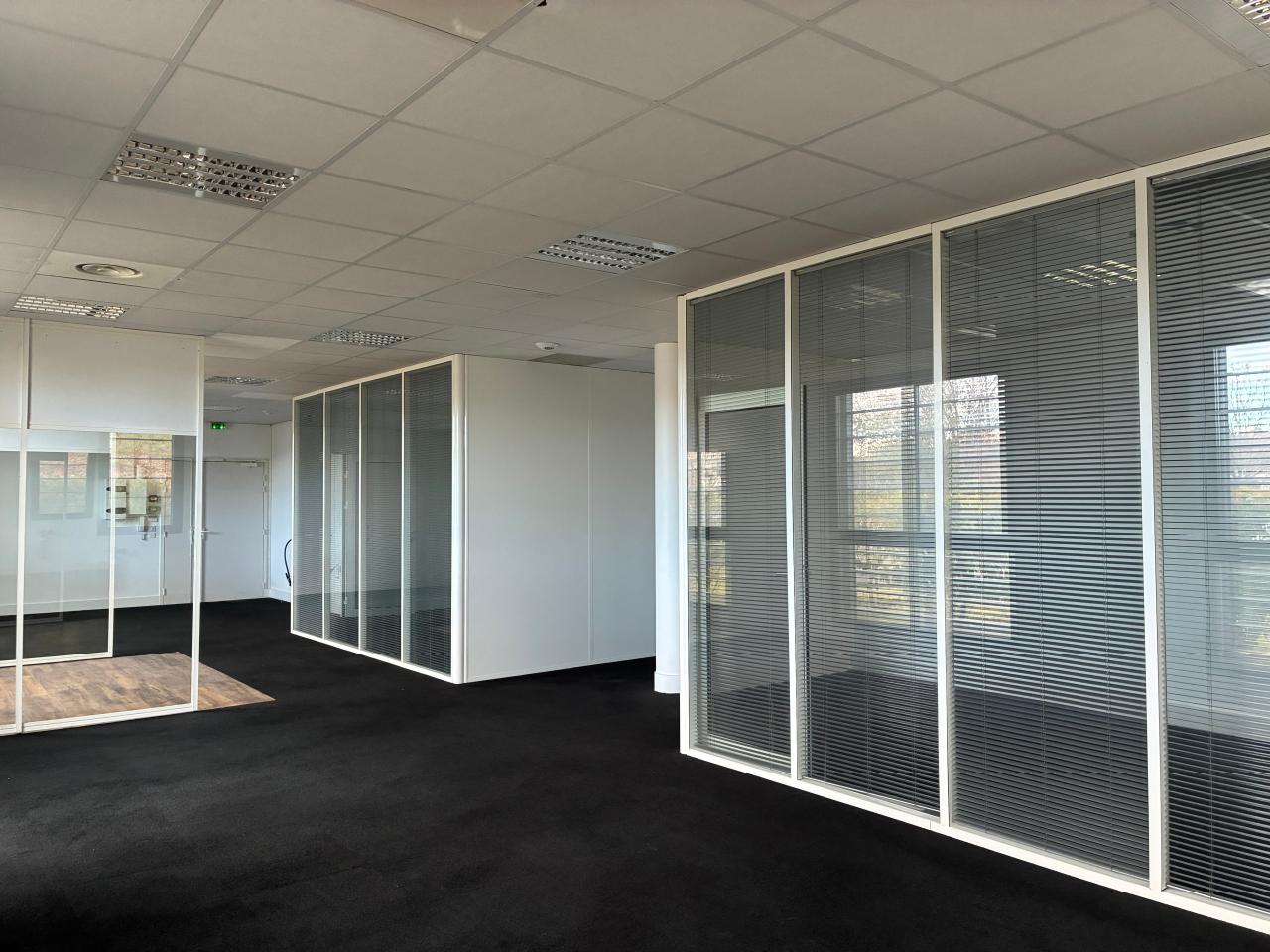 Location bureau Aix-en-Provence Bouches-du-Rhône OLBUR2531599 15