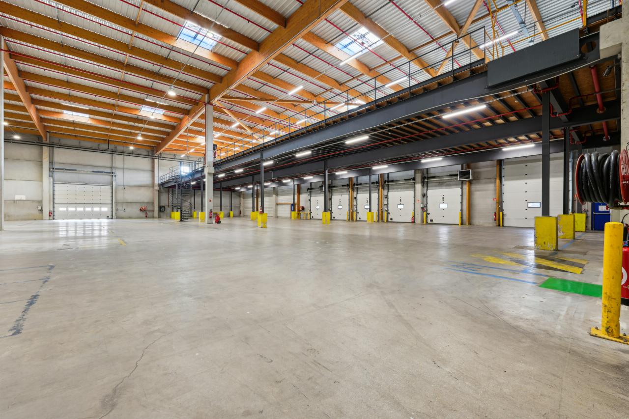 Location entrepôt classe a Brie-Comte-Robert Seine-et-Marne OLLOG2310439 8