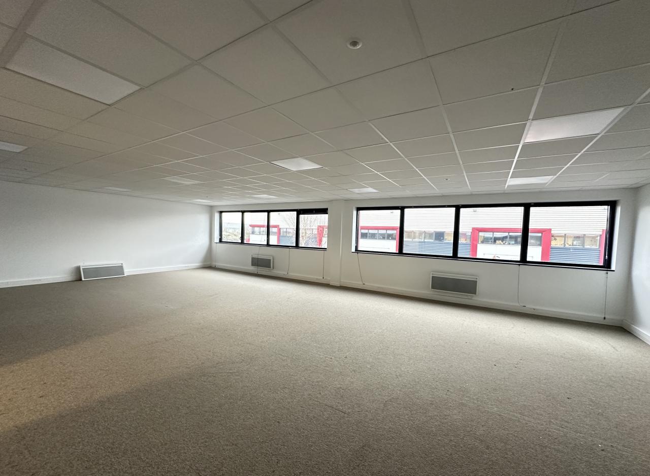 Location local d'activité Chanteloup-en-Brie Seine-et-Marne OLACT2425977 5