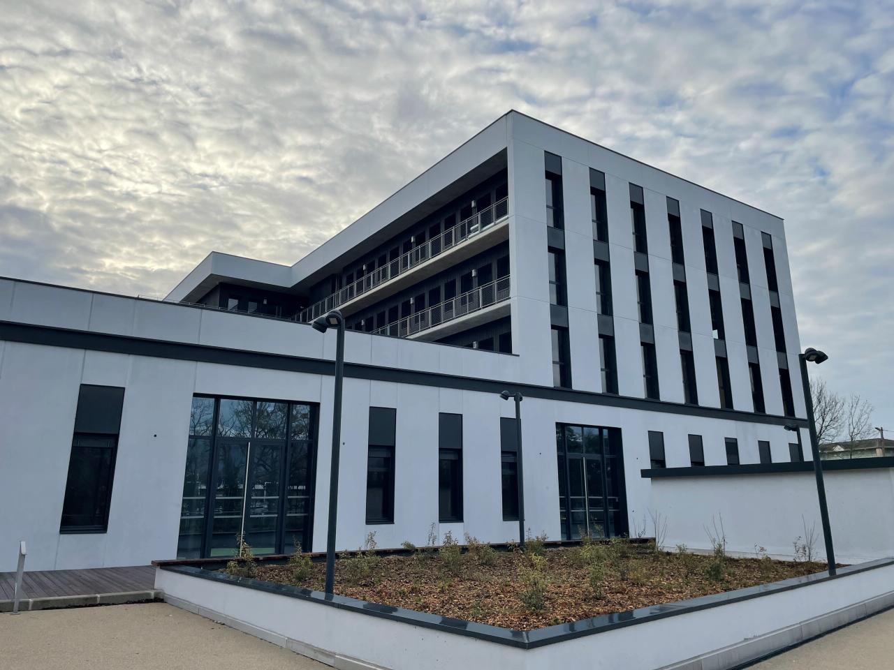 Location bureau Ferney-Voltaire Ain OLBUR2200111 1