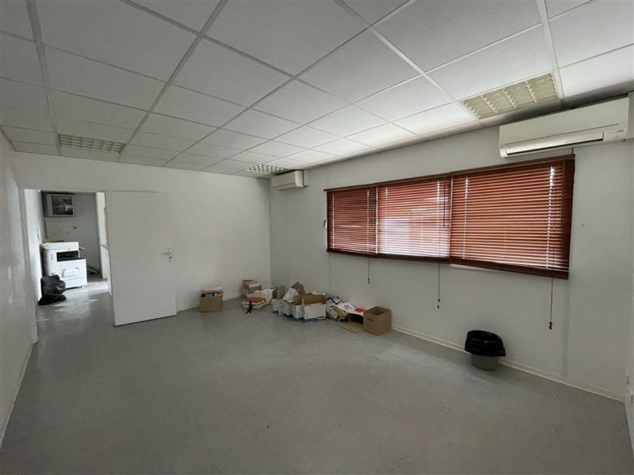 Location bureau Mauguio Hérault OLBUR2427419 11