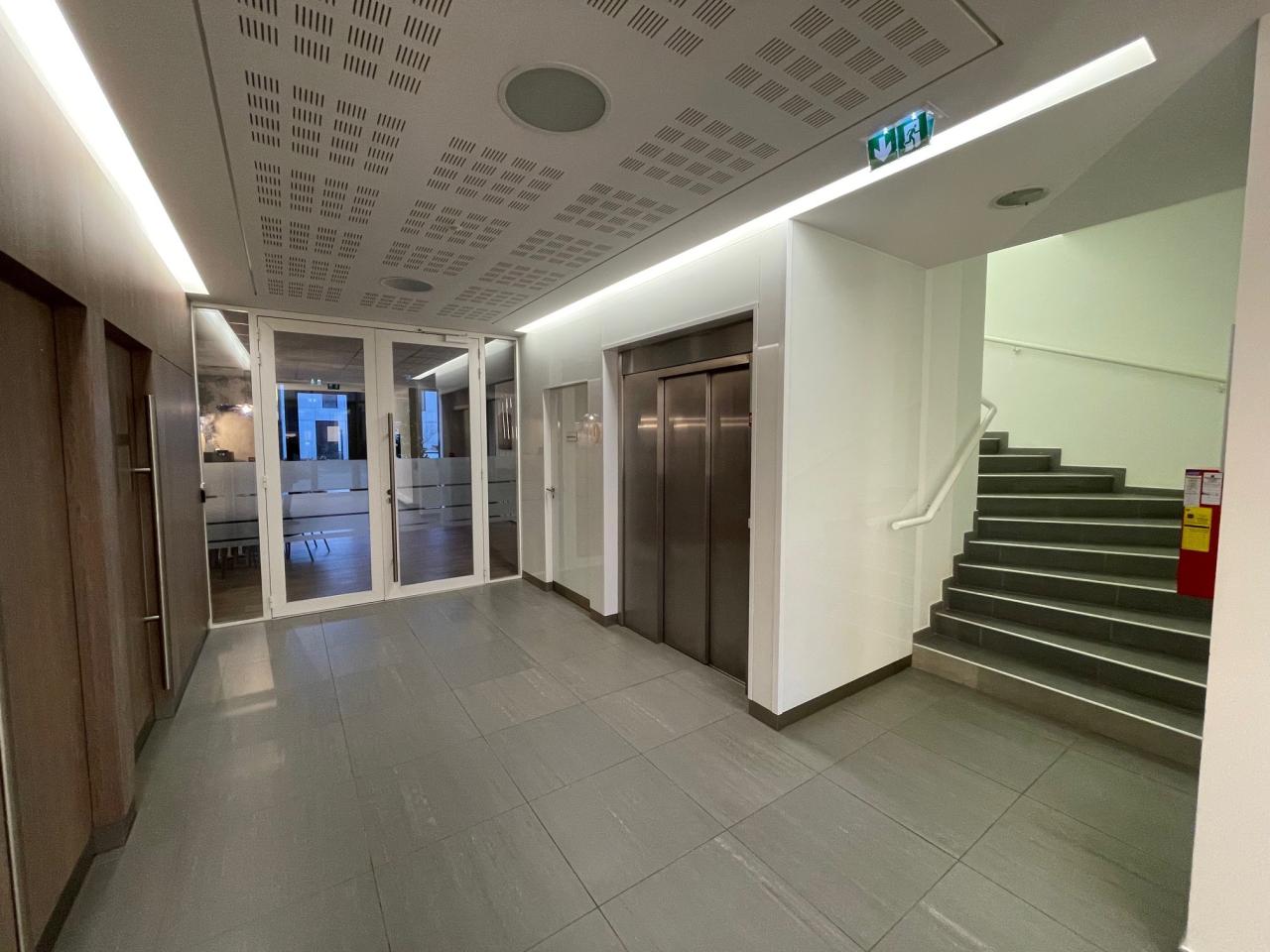 Location bureau OLBUR2420677 8