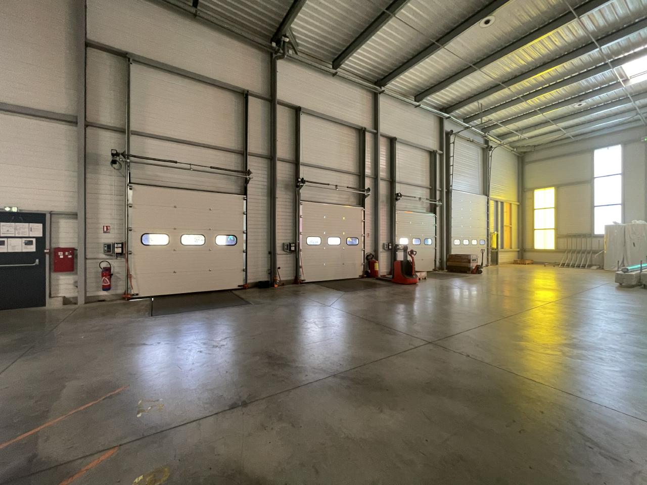 Location local d'activité Saint-Jacques-de-la-Lande Ille-et-Vilaine OLACT2313867 5