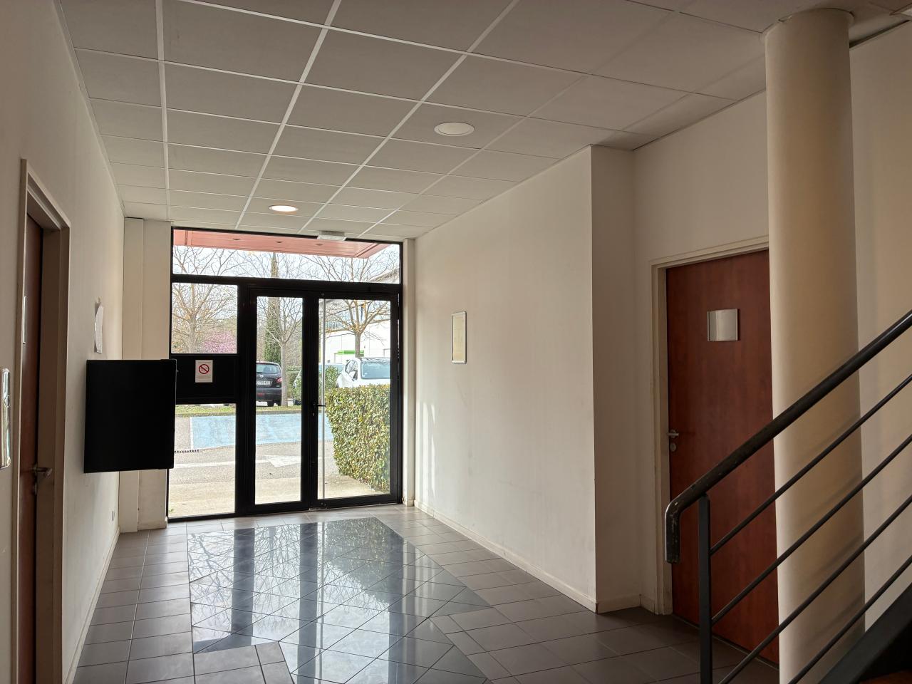Location bureau Rousset Bouches-du-Rhône OLBUR2639660 19