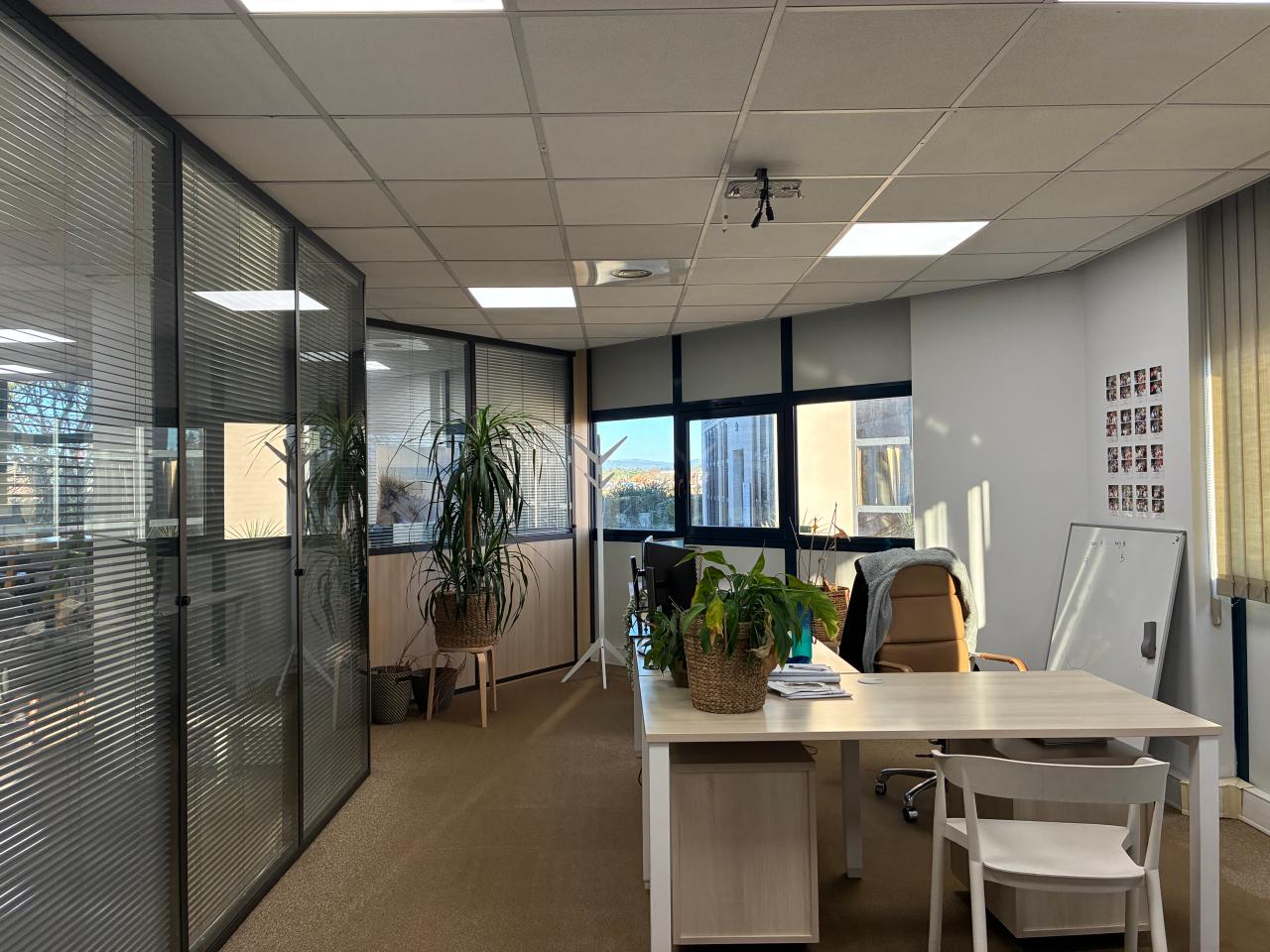 Vente bureau Aix-en-Provence Bouches-du-Rhône OVBUR2638858 10