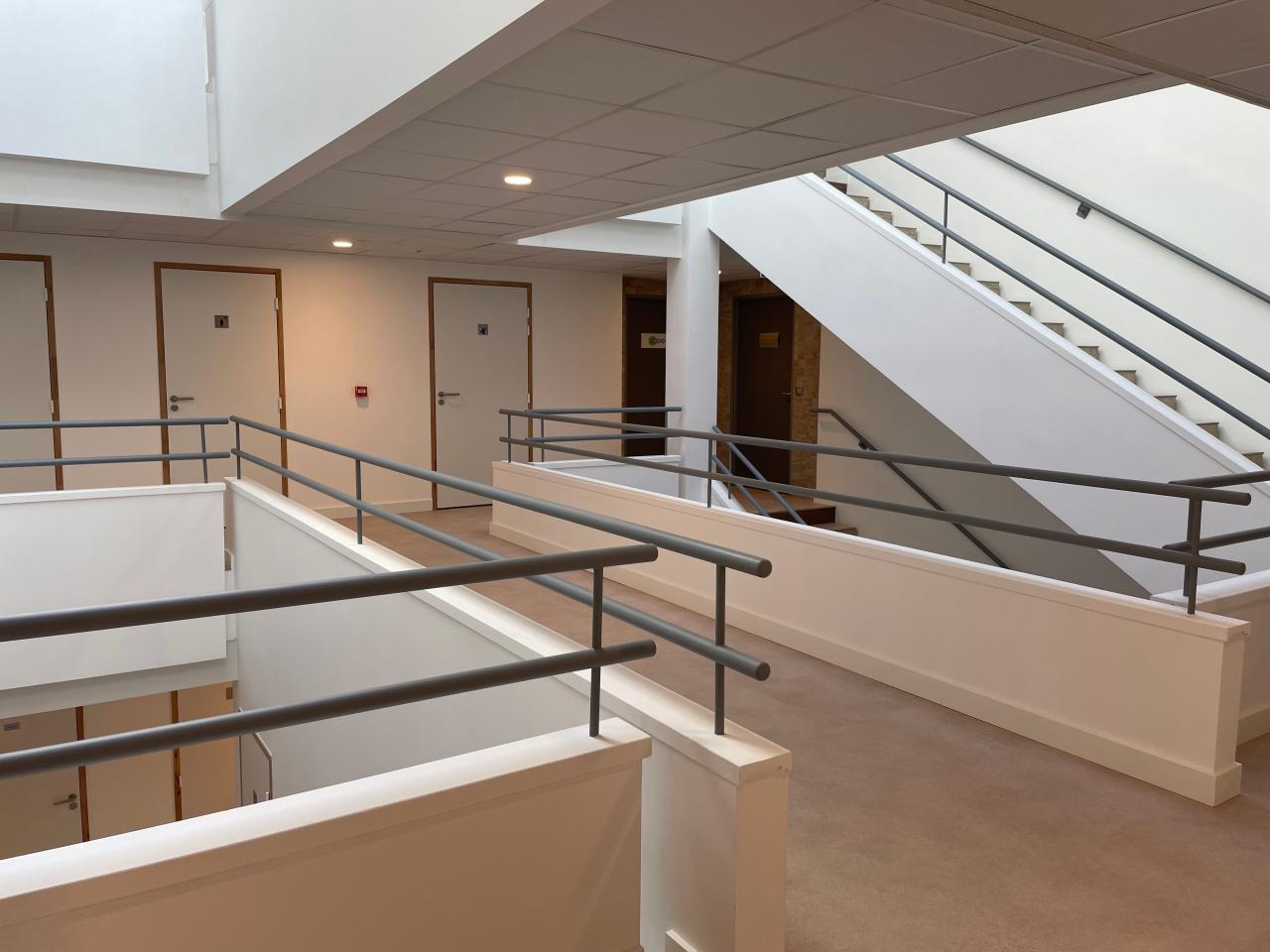 Location bureau Sophia Antipolis Alpes-Maritimes AOLBUR2114837_2