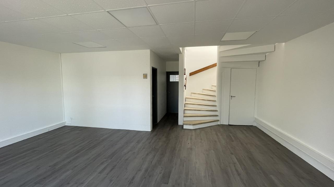 Location entrepôt Coignières Yvelines OLLOG2001318 12