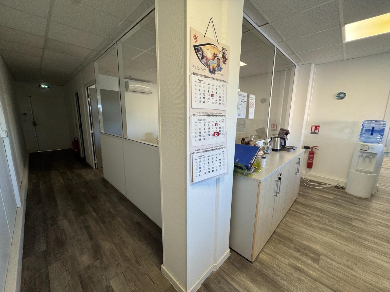 Location bureau Vitrolles Bouches-du-Rhône OLBUR2114930 7