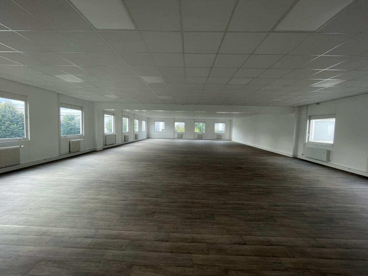 Vente bureau Osny Val-d'Oise OVBUR2425831 3