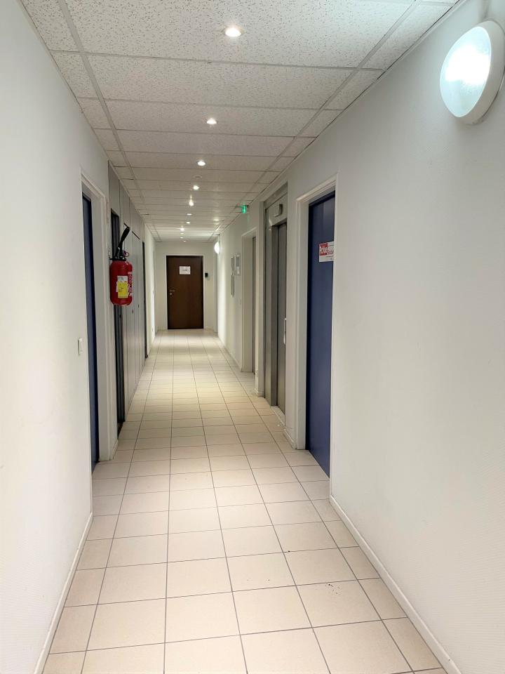 Location bureau Aix-en-Provence Bouches-du-Rhône OLBUR2529905 28