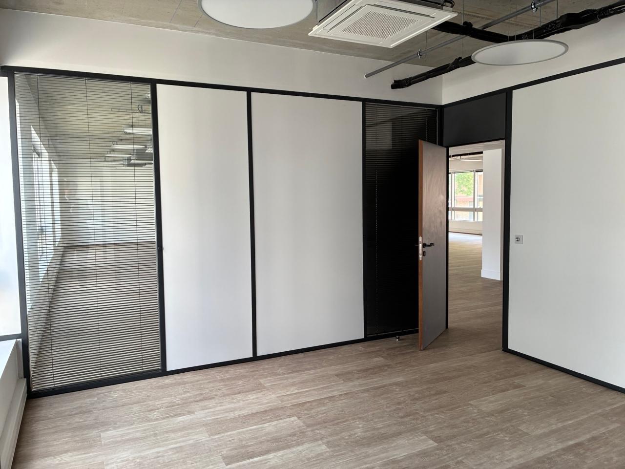 Location bureau Saint-Ouen Seine-Saint-Denis OLBUR2107113 7