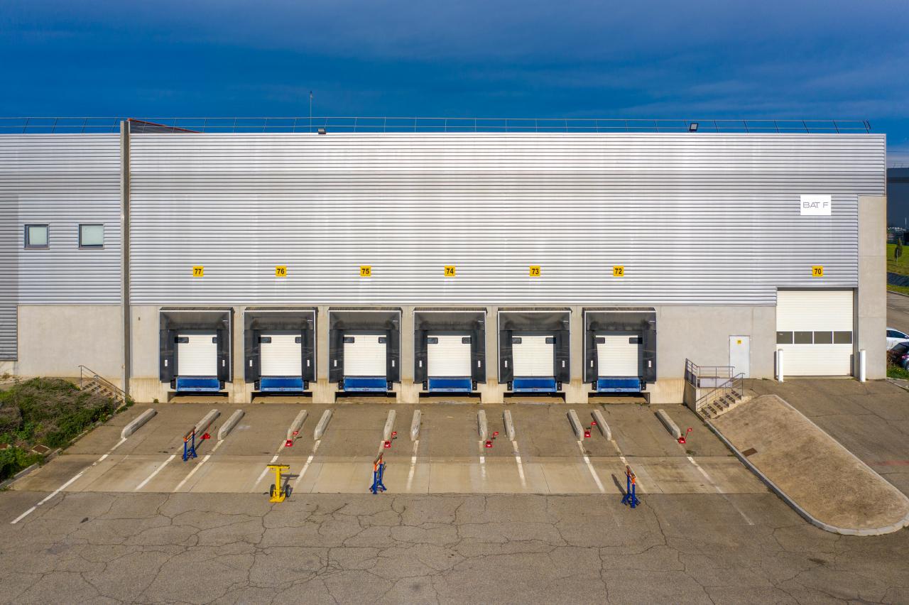 Location entrepôt classe a Saint-Martin-de-Crau Bouches-du-Rhône OLLOG2115434 7