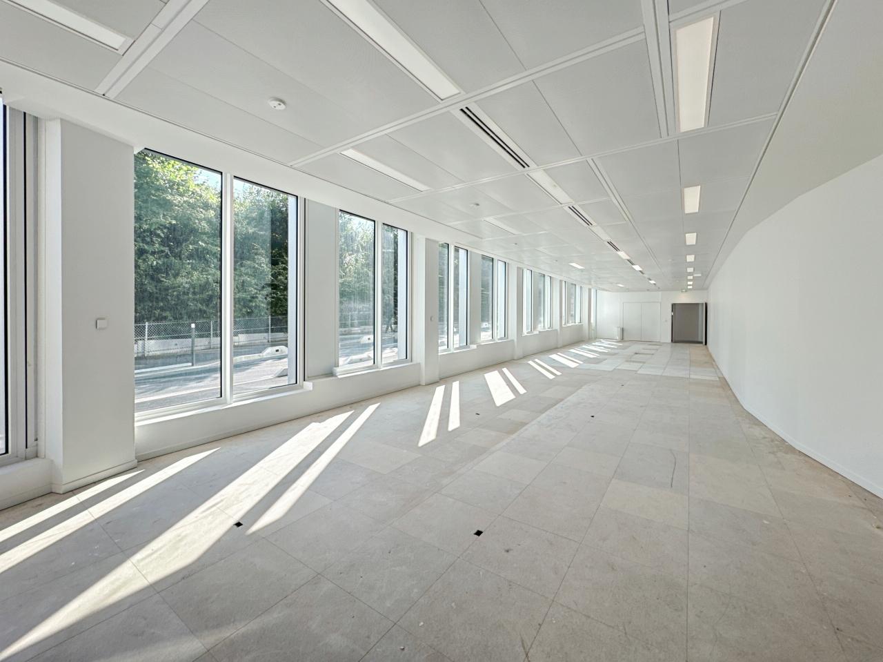 Location bureau Saint-Ouen Seine-Saint-Denis OLBUR2423442 28