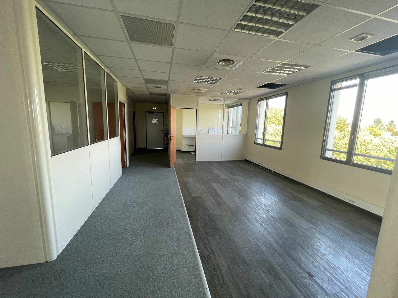 Location bureau Villefranche-sur-Saône Rhône OLBUR2109110 5