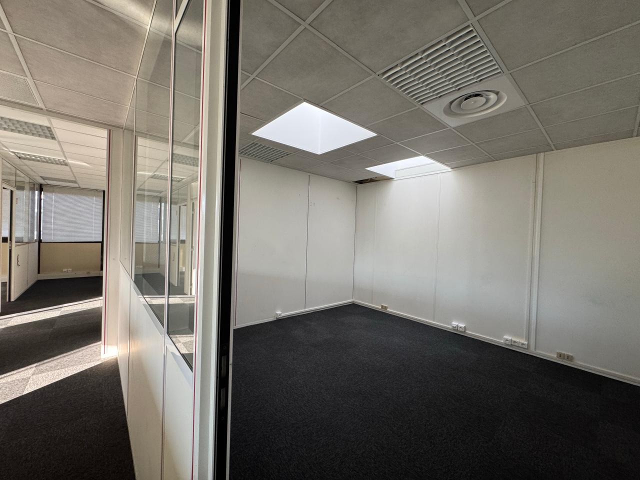 Location bureau Meyreuil Bouches-du-Rhône OLBUR2528805 21