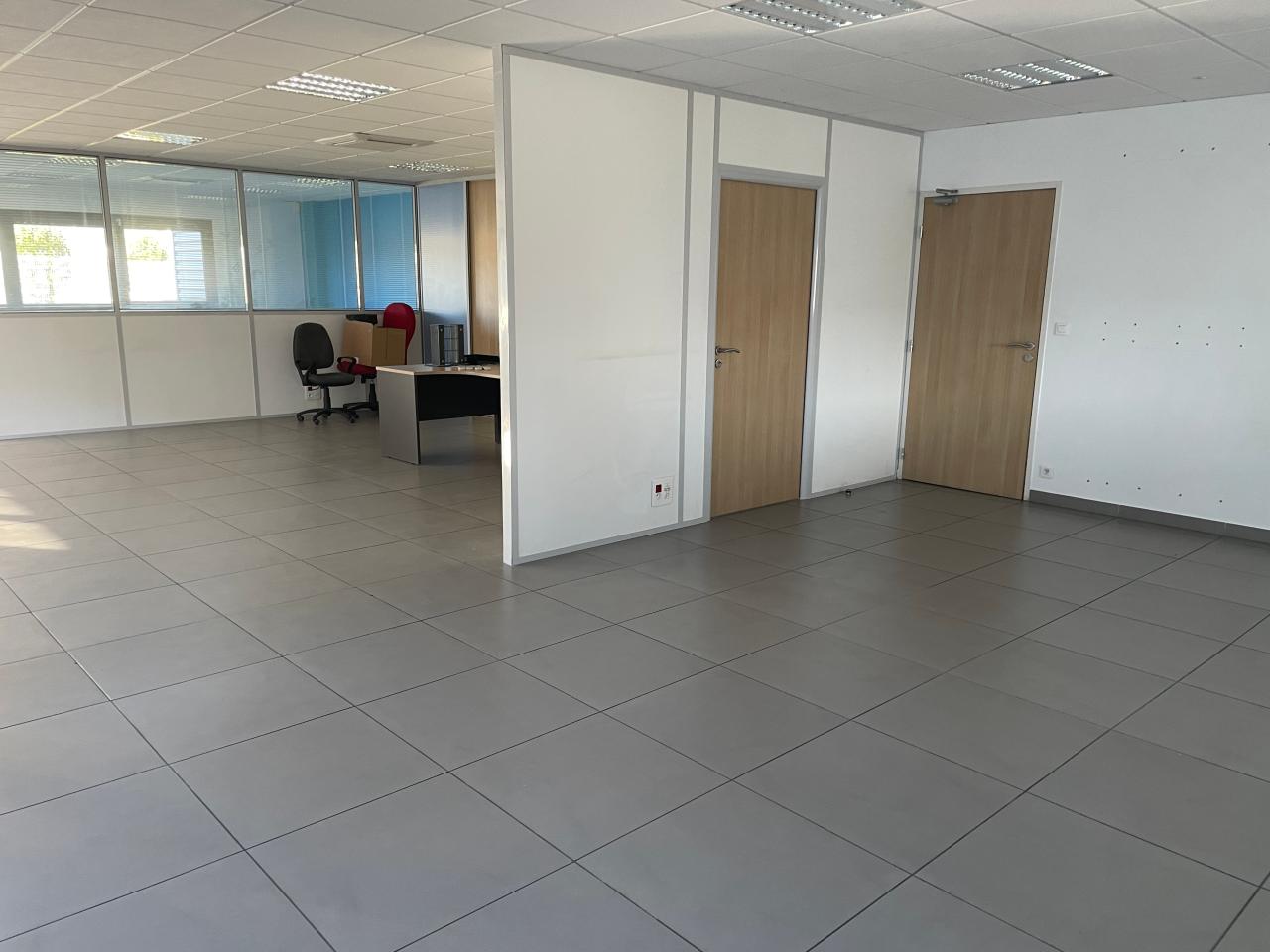 Location local d'activité Meyzieu Rhône OLACT2536668 10