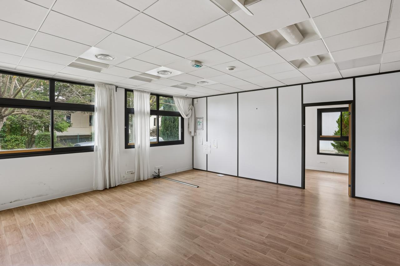 Location bureau Aix-en-Provence Bouches-du-Rhône OLBUR2114919 6