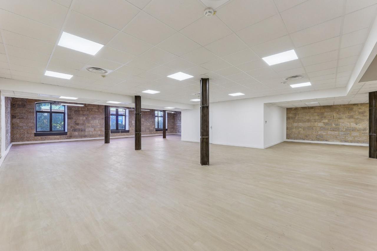 Location bureau Marseille Bouches-du-Rhône OLBUR2114777 9