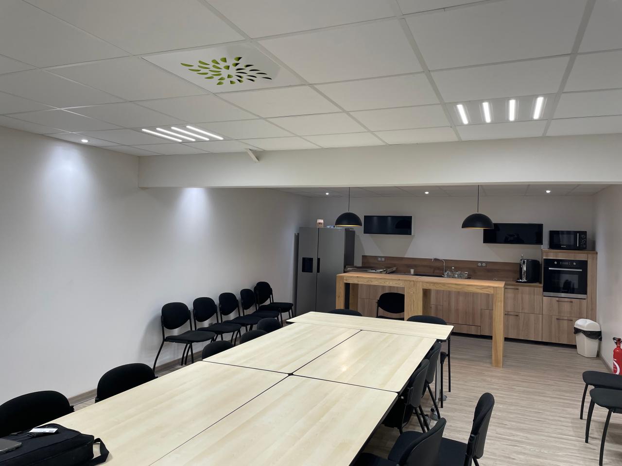 Vente local d'activité Meythet Haute-Savoie OVACT2536288 8