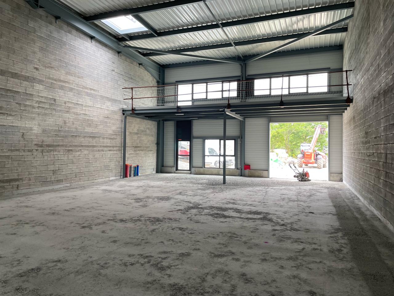 Vente local d'activité Treillières Loire-Atlantique OVACT2424234 3