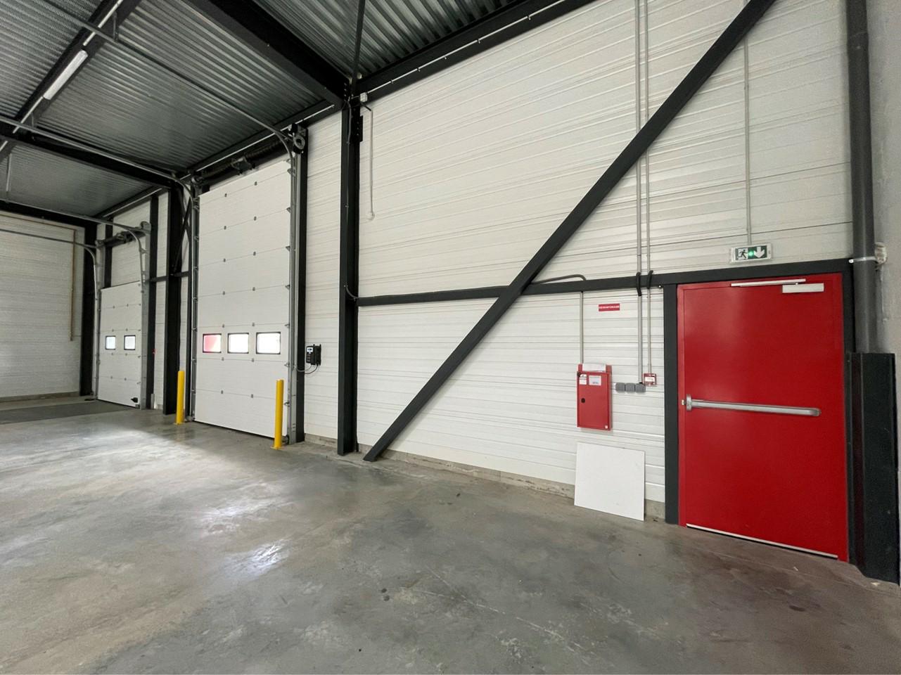 Location local d'activité Heyrieux Isère OLACT2309756 23