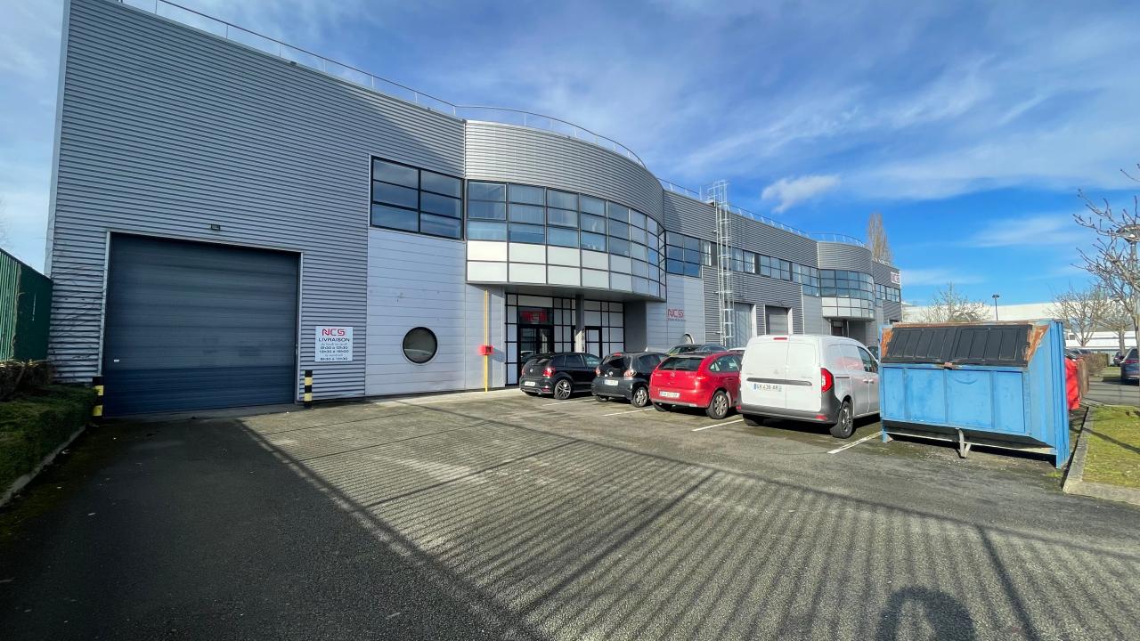 Location local d'activité Élancourt Yvelines OLACT2532460 4
