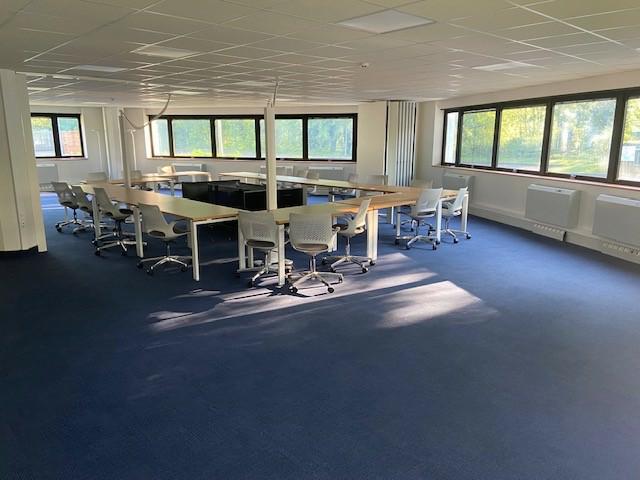 Location bureau Le Bourget-du-Lac Savoie OLBUR2118873 4