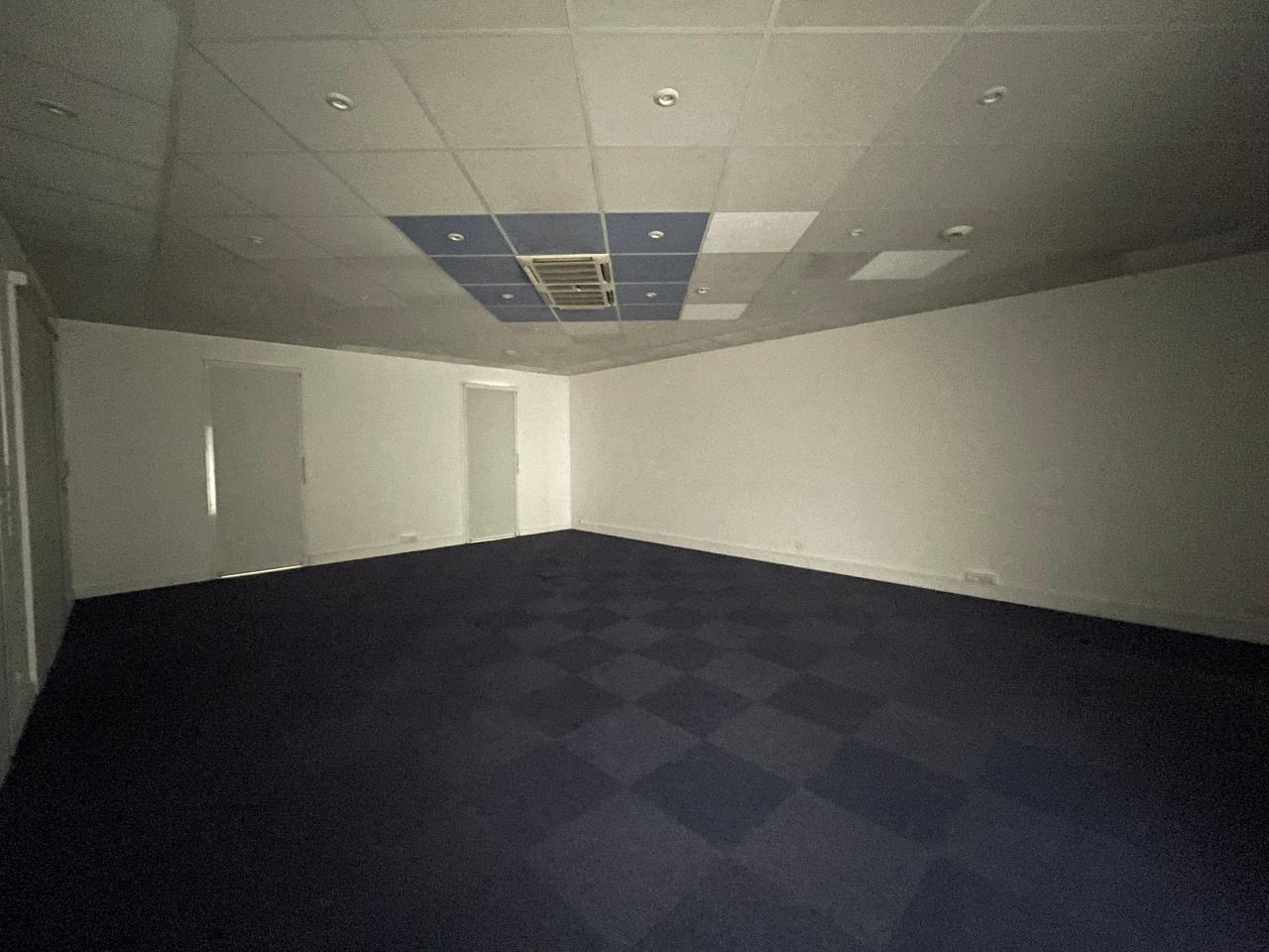 Vente bureau La Chapelle-Saint-Mesmin Loiret OVBUR2533950 10