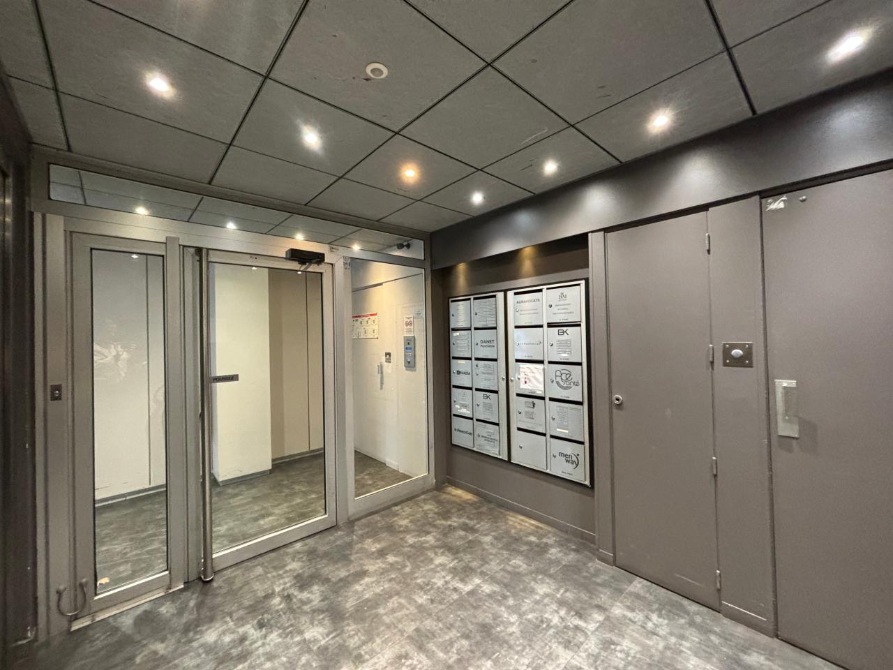 Vente bureau Lyon Rhône OVBUR2536576 4