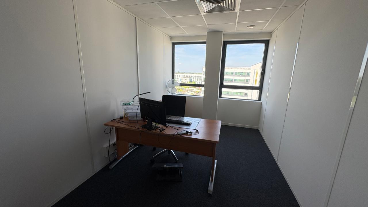 Location bureau Tours Indre-et-Loire OLBUR2311847 10