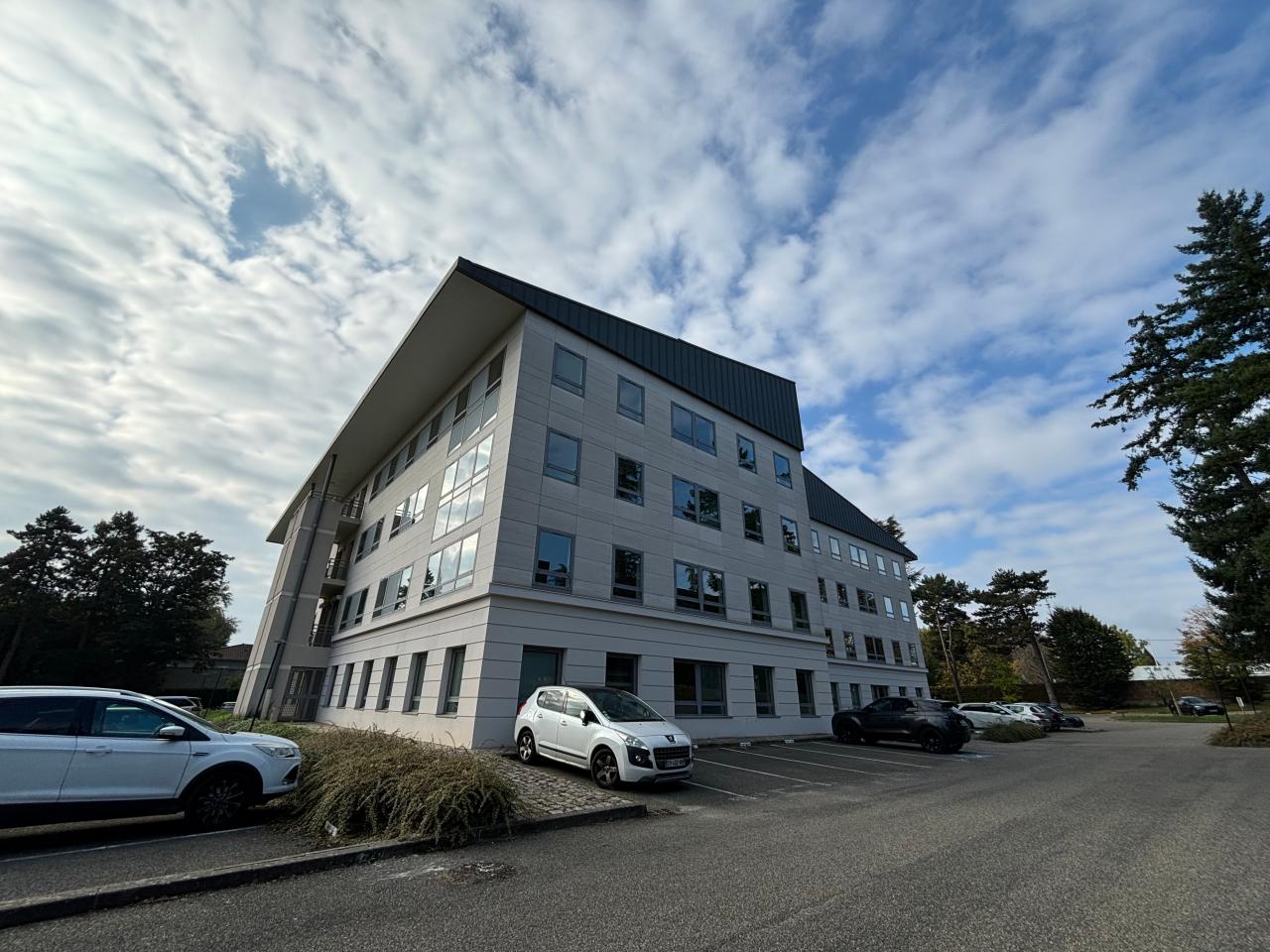 Location bureau Limonest Rhône OLBUR2109087 4
