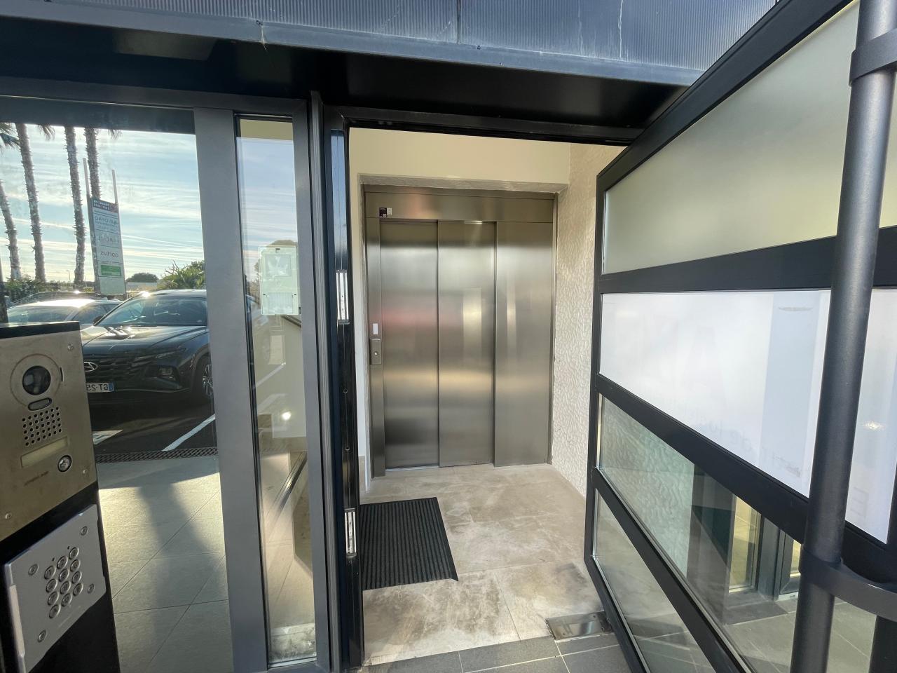 Location bureau Mauguio Hérault OLBUR2640431 9