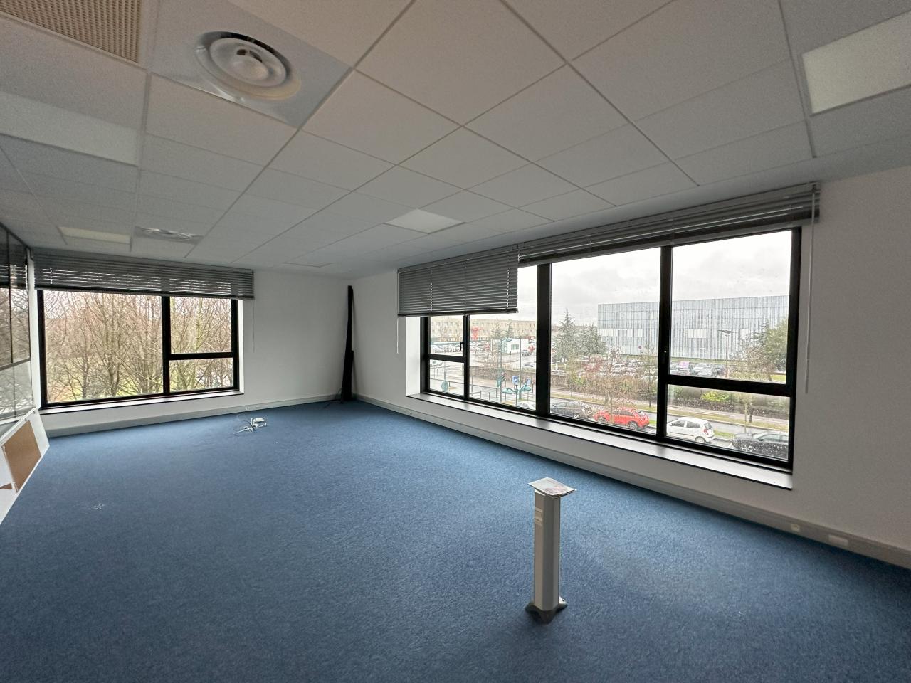 Location bureau Jossigny Seine-et-Marne OLBUR2313149 11