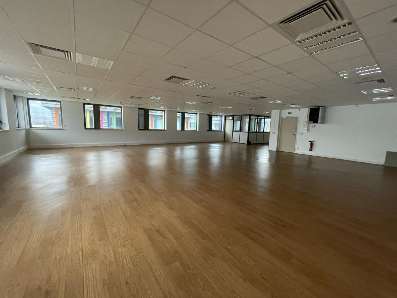 Location bureau Le Bourget-du-Lac Savoie OLBUR2207716 2