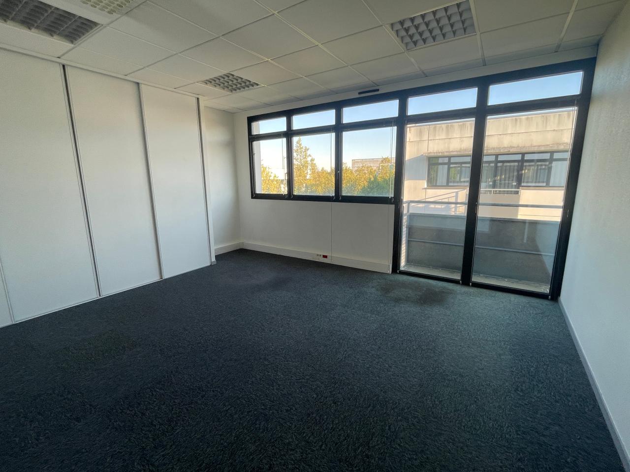 Vente bureau Rennes Ille-et-Vilaine OVBUR2640622 5