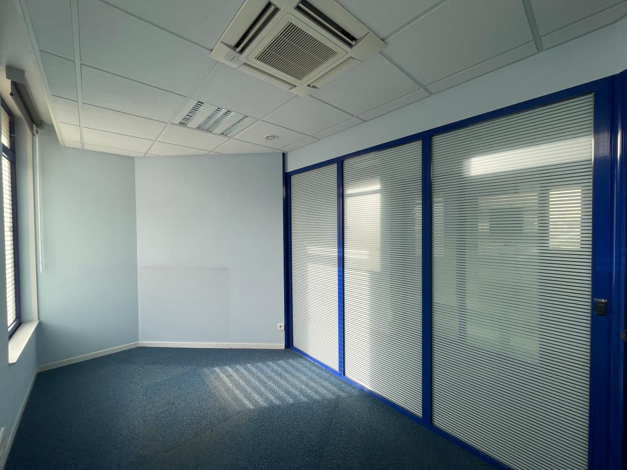 Location bureau Petit-Couronne Seine-Maritime OLBUR2536153 5