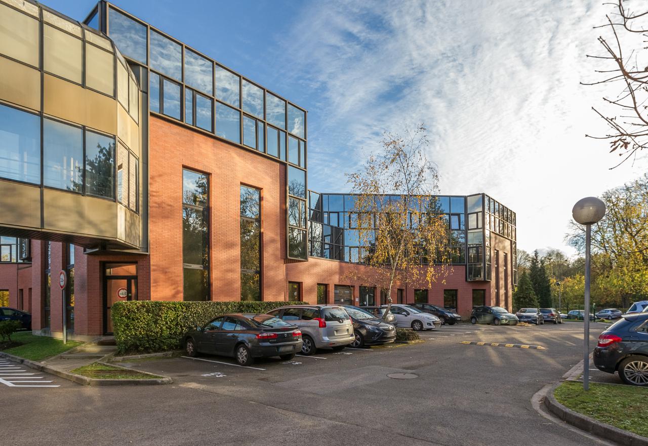 Location bureau Montigny-le-Bretonneux Yvelines OLBUR2104405 2