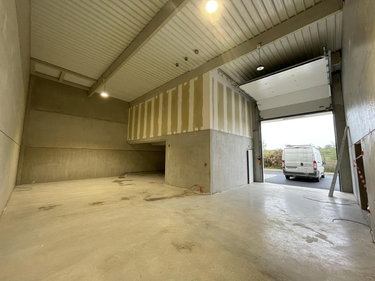 Vente local d'activité Saint-Germain-du-Puch Gironde OVACT2207733 3